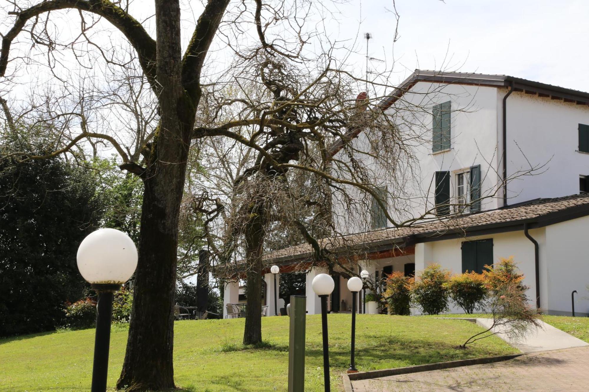 Room&Breakfast Villa Angela Sala Baganza Exterior foto