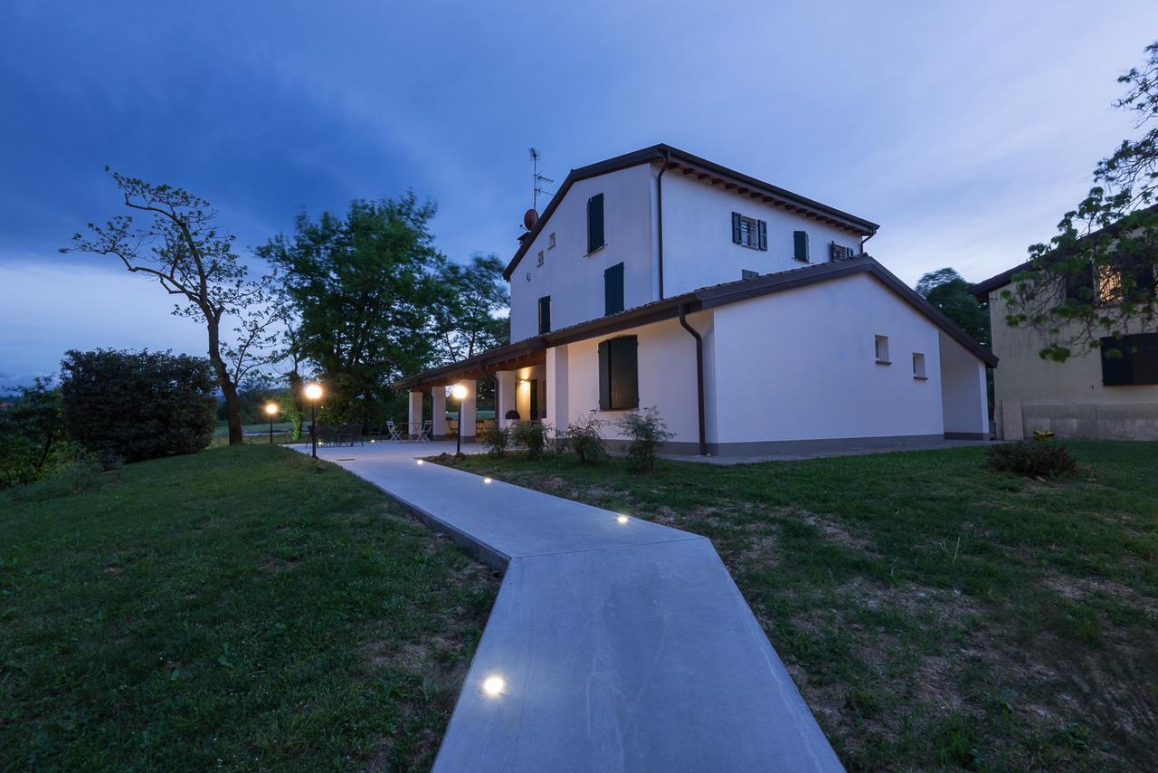 Room&Breakfast Villa Angela Sala Baganza Exterior foto
